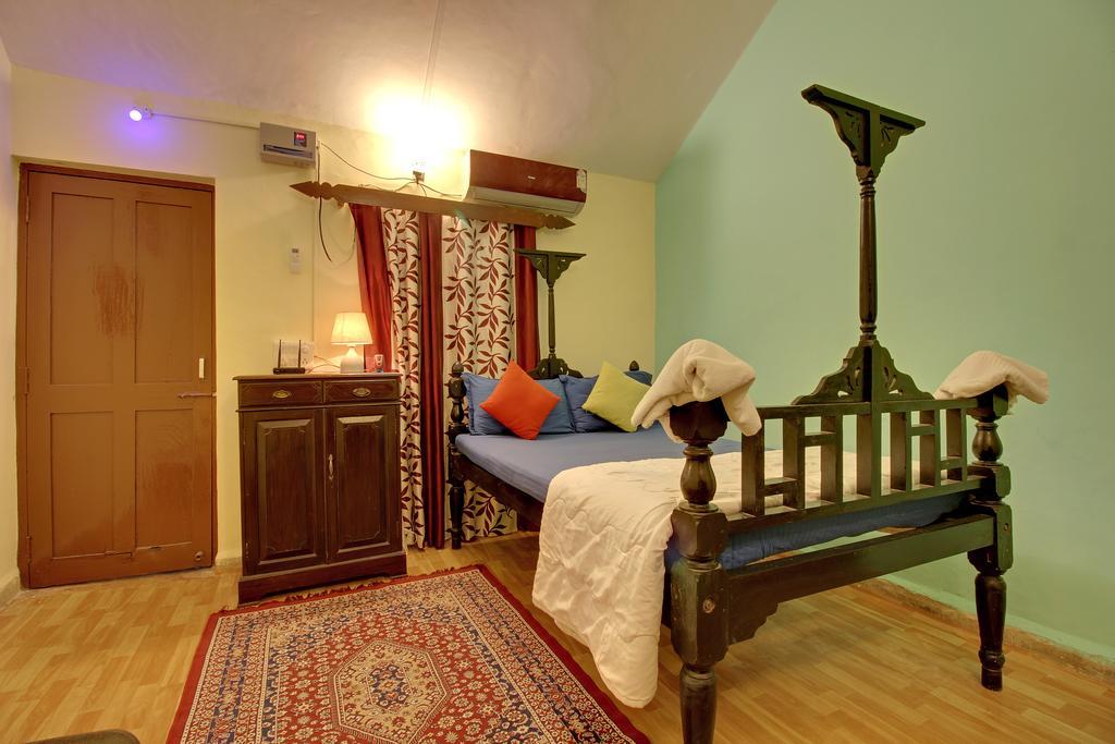 Zostel Goa Hostel Calangute Luaran gambar